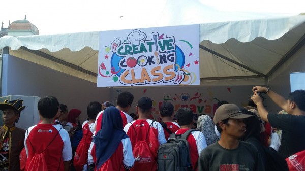 Stand Creative Cooking Class