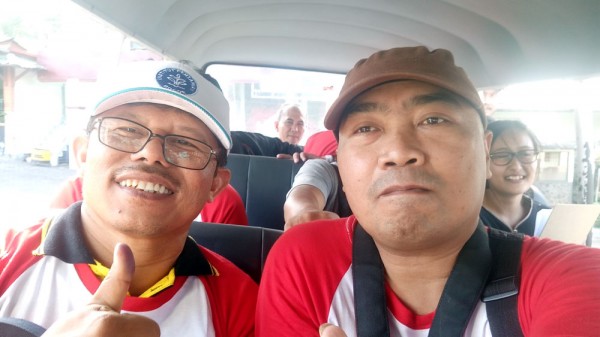 Welfie bareng Prof Ahmad. (bozzmadyang)